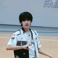 Trương Hàm Thụy