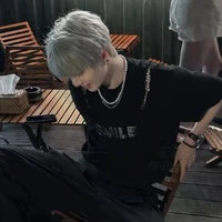Hạ Dư Kiên
