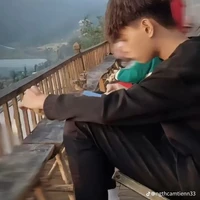 Tkhang