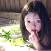 Tư Đồ Linh Sương - 4 tuổi