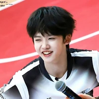 Trương Dịch Nhiên ( y)