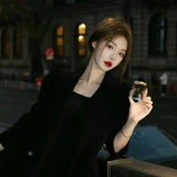 Trần Phương Thi( mẹ nuôi Quang Anh)