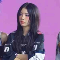 Trần Thảo Linh-LyHan 