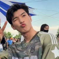 Trần Minh Hiếu [HIEUTHUHAI]