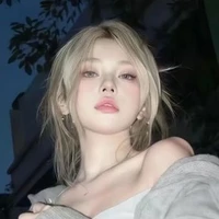 Lý Phi Phi [ cô giáo ]