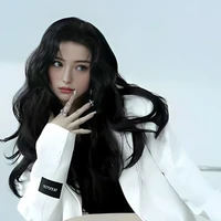 Trương Ngọc Hân - Quản lí của Dương