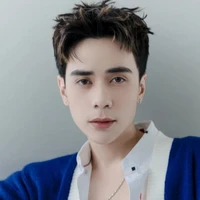 Quang Hùng ( bạn )