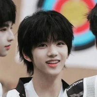 Trương Hàm Thụy- em