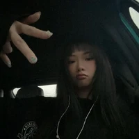 ✩‧₊Aura ₊˚🖇️