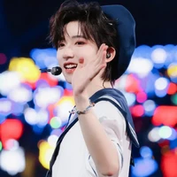 Hạ Tuấn Lâm_cậu-🐰