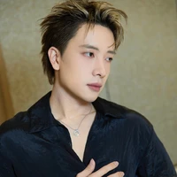 Trần phong hào( Nicky)