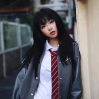 Bùi Nguyễn Lê Ngọc Ánh Sáng ( em )