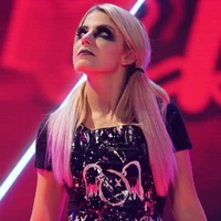 nhỏ tg mê alexa bliss