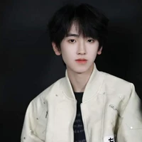 Tả Kỳ Hàm _Cậu