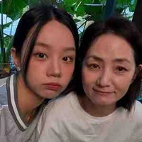 Mẹ của Hyeri💗