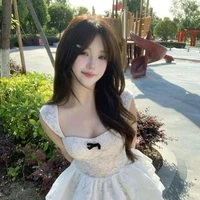 Lê Hà Vy_bạn cũ cô