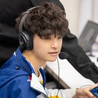 Chiêm Triết Duệ _ FW Zhan _ 05