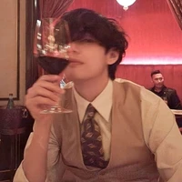 kim taehyung