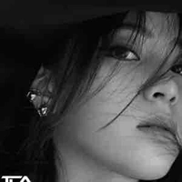 Song Tử - chị