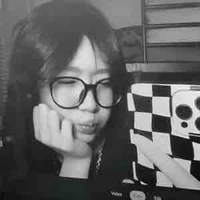 Hoàng Bạch Mai