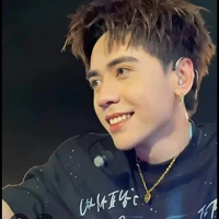 Quang Hùng