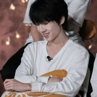 Dương Bác Văn ( anh 4 )
