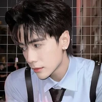 Lê Quang Hùng[anh]