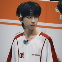 Dương Bác Văn_Hắn