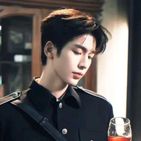 Lý Trung Phong/ cậu cả /