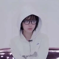 Nguyễn Hoàng Lan (LyLy)