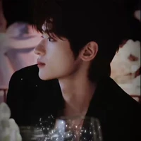 Trương Tuấn Hào [Hắn]