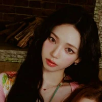 Yu Jimin ( Karina )