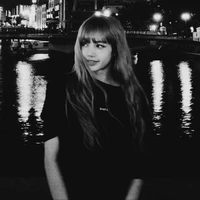 Lili Manabal