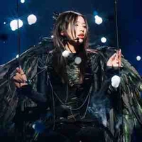 Lyhan-Trần Thảo Linh 