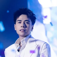 Lê Quang Hùng _ cậu