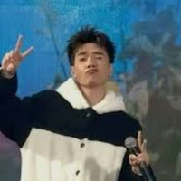 Q.hùng