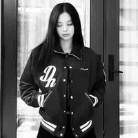 Kim Jennie-nàng