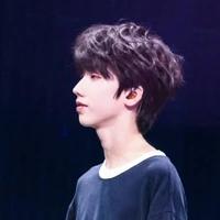 Nhiếp Vĩ Thần