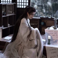 Thẩm Uy Viễn//H.Đế nước Càn Thiên//