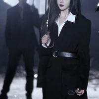 Bà Trần-Thủ lĩnh The Blood gun