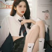 Châu Thi Vũ (zhou Zhou)