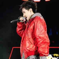 Lê quang hùng 25 tuổi