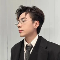 Quanh Hùng ( masterd)