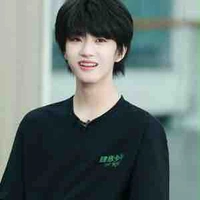 Trương hàm Thụy/ em 