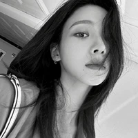Chị Bạch