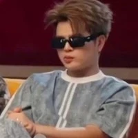 Quang Anh ( 7 tủi )