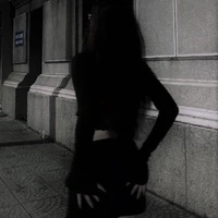 Nguyễn Kim Hân || Chị