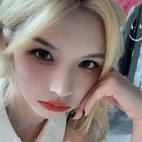 Thư Kỳ lúc nhỏ
