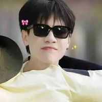 lê Quang Hùng (phone)