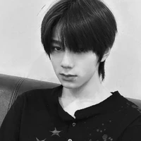 Vương Lỗ Kiệt(K)